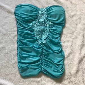 Strapless beautiful top